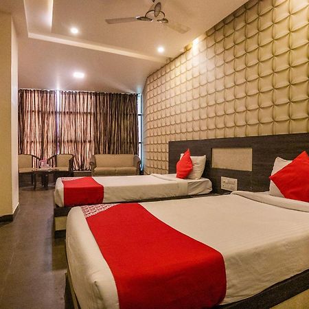 Super Collection O Indian Suites Near Sitara Restaurant Bangalore Eksteriør billede