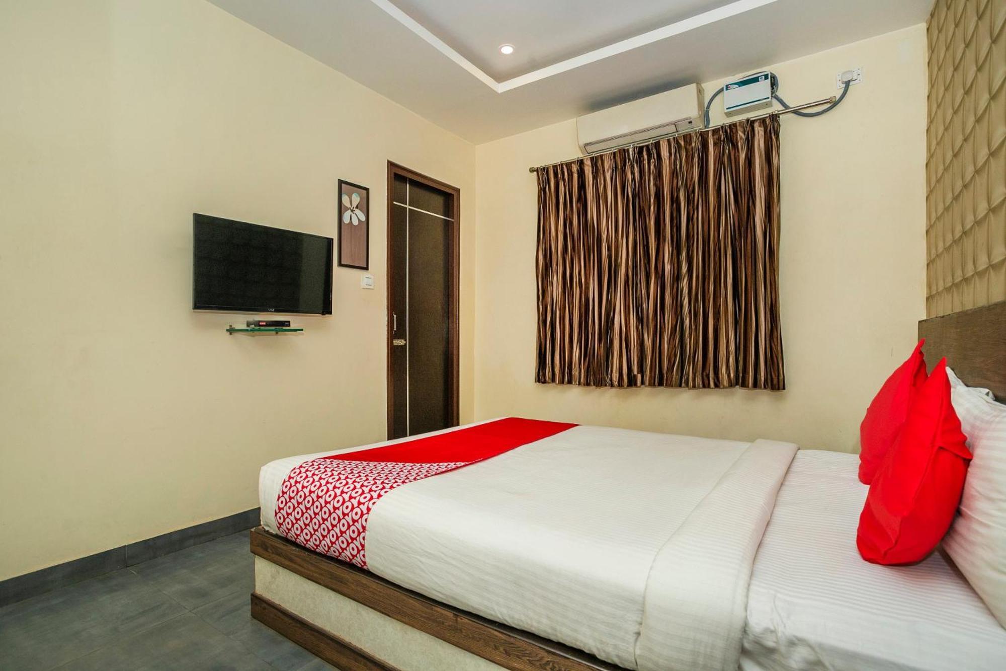 Super Collection O Indian Suites Near Sitara Restaurant Bangalore Eksteriør billede